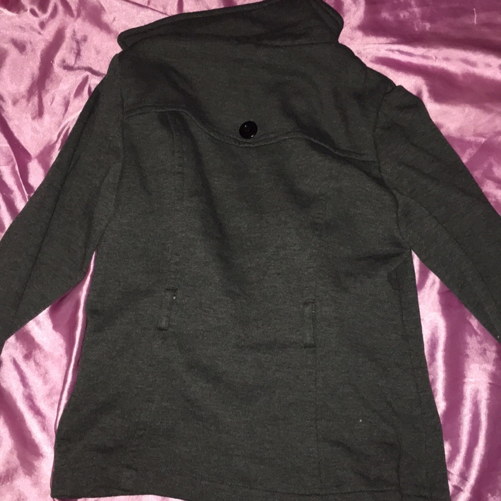 Fancy coat - Picture 2 of 3